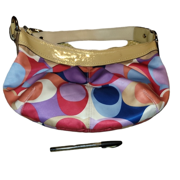 Coach Signature Handbag - Picture 3 of 9